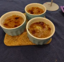 Drie kleine speculaas-crème brûlées
